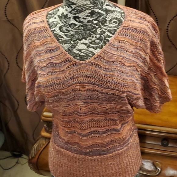 august silk Sweaters - August Silk lightweight short sleeve sweater